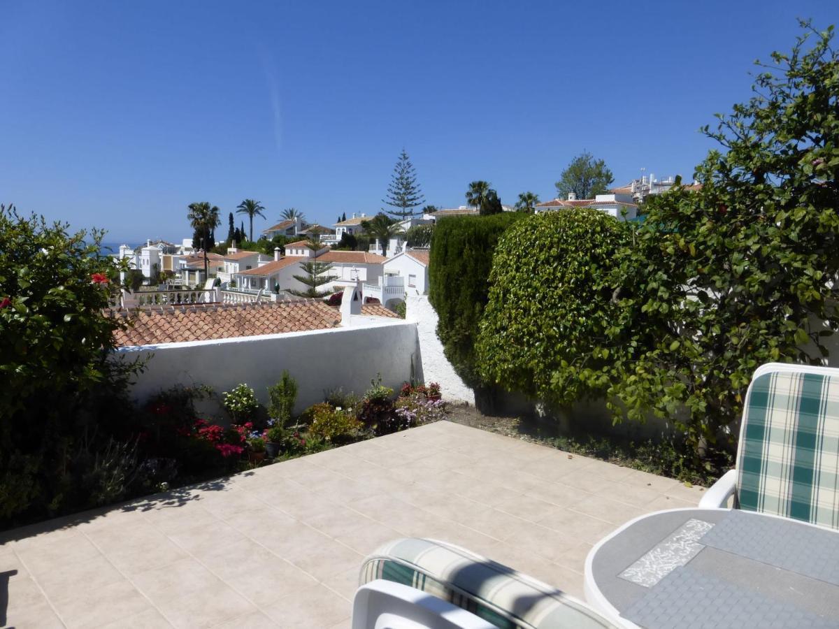 Pueblo Chimenea Nerja Exterior photo